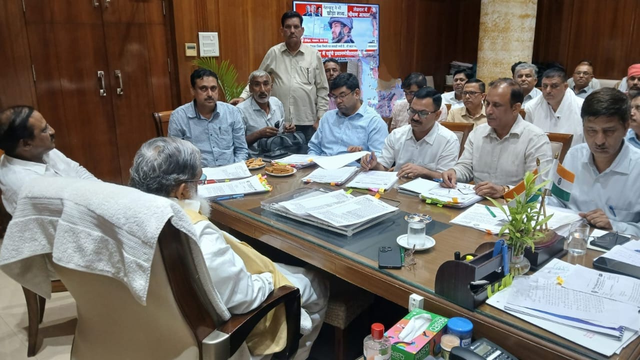परिवहन मंत्री से बातचीत में रोड़वेज कर्मचारियों की अनेक मांगों पर सहमति