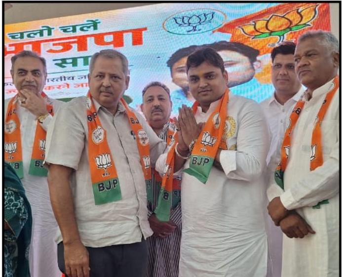 वार्ड नंबर-6 के समाजसेवी ललित गोयल हजारों समर्थकों के साथ भाजपा में शामिल