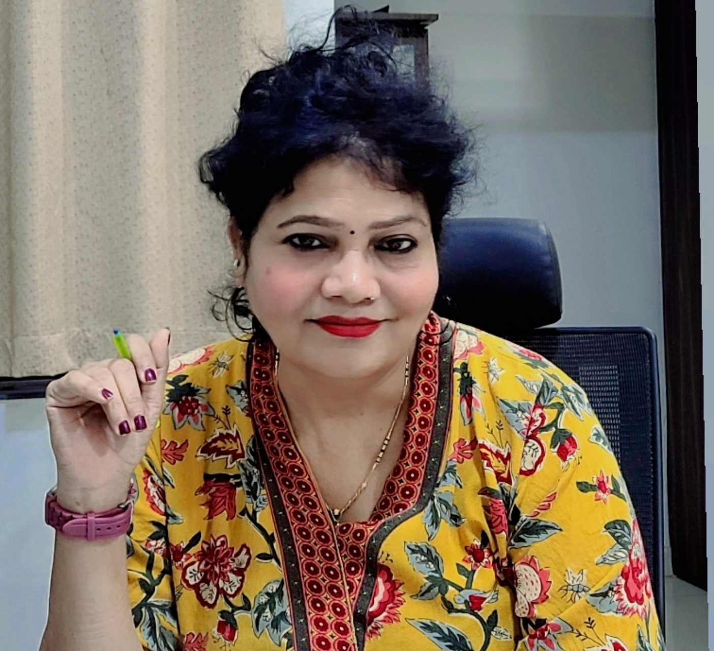 अपनी दुनिया का केंद्र बनें “सरस्वती धानेश्वर