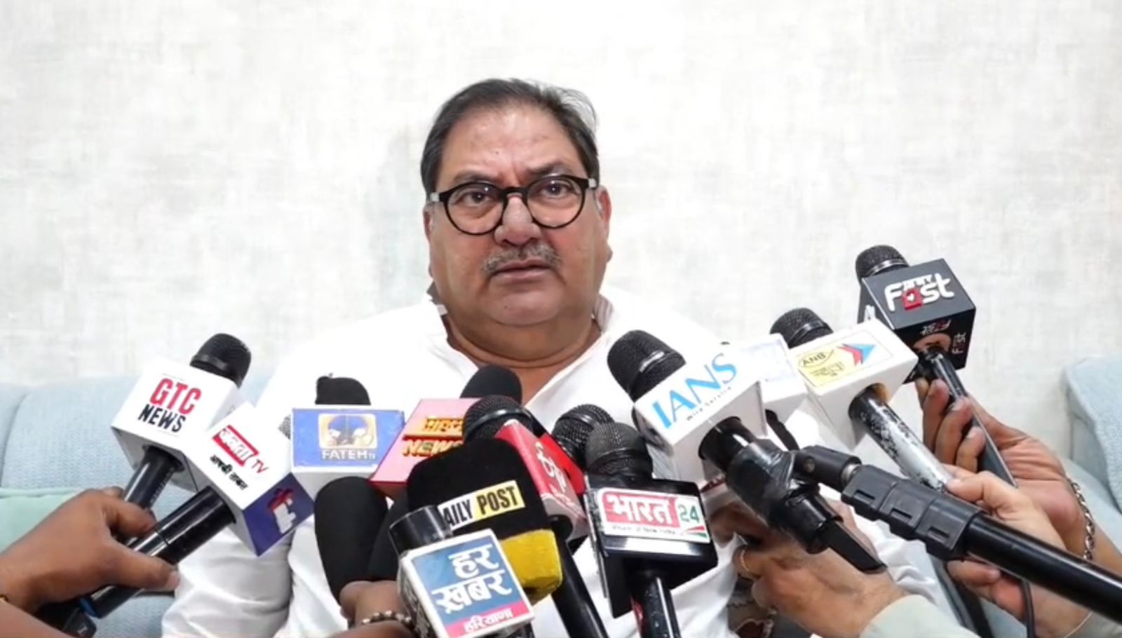 चैनत गांव को पानी नहीं देना चाहती बीजेपी सरकार, इसकी आड़ में शहर और गांव के लोगों को बांटना चाहती है