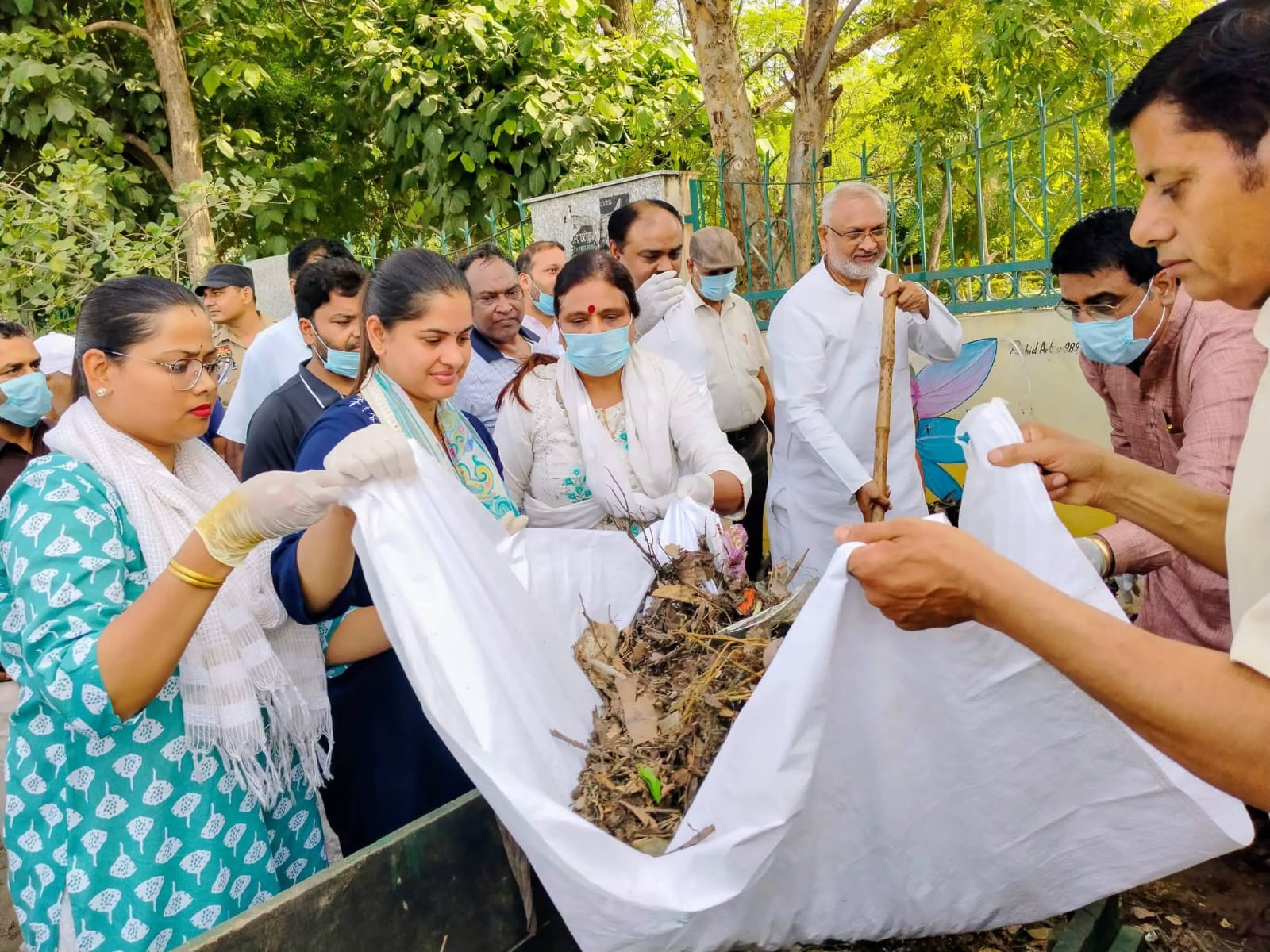 स्वच्छता अभियान को जनआंदोलन बनाएं कार्यकर्ता: दुष्यंत भट्ट