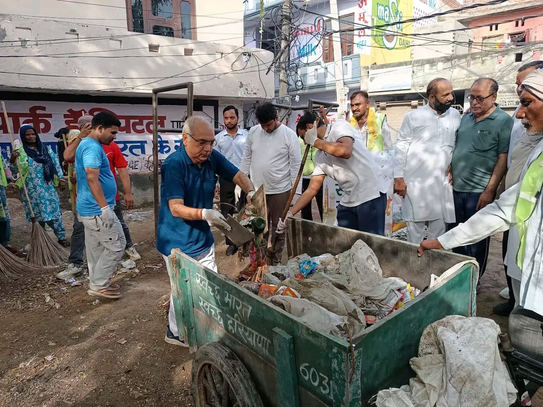 गजेंद्र सलूजा नें नूरवाला मे चलाया स्वागत स्वच्छता अभियान