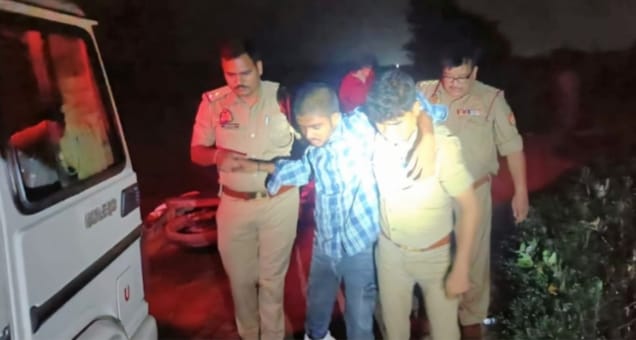 मुठभेड़ में बदमाश को लगी गोली, बाइक व तमंचा बरामद