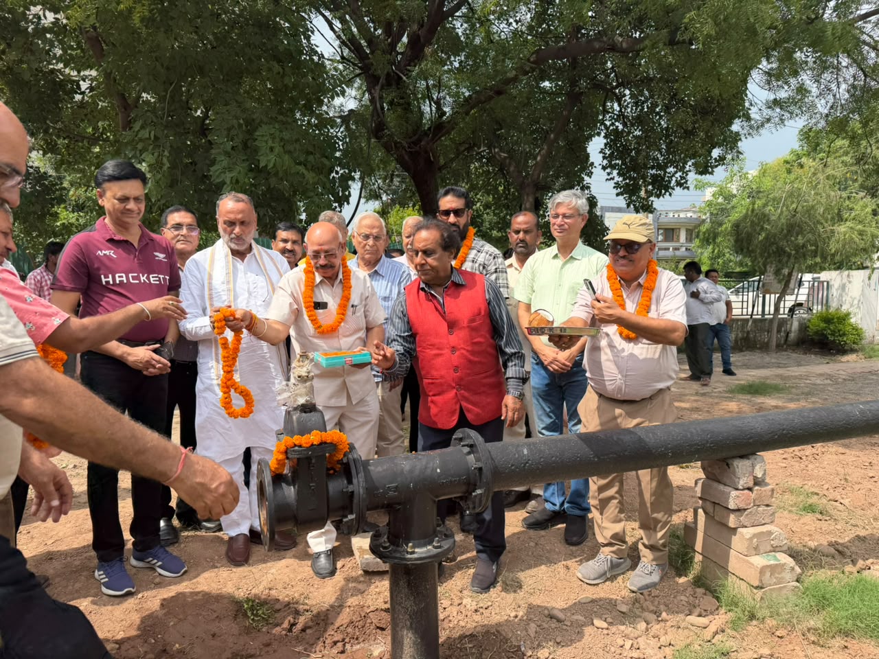 महापौर श्यामलाल बंसल ने सेक्टर-8 में नए ट्यूबवेल का किया लोकार्पण, क्षेत्रवासियों को मिली बेहतर पेयजल सुविधा की सौगात