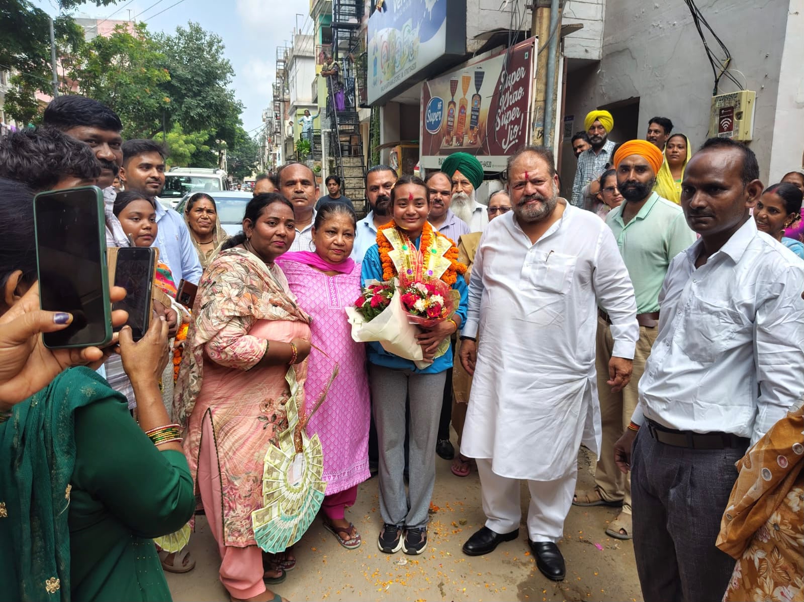 चंडीगढ़ का नाम दुनिया भर में रोशन करने वाली हमारी होनहार बेटी