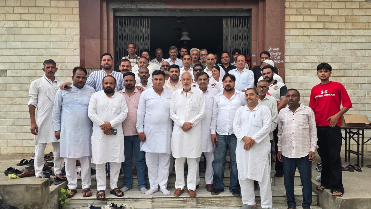रायपुर रानी में कांग्रेस की मासिक बैठक, संगठन मजबूती पर हुआ मंथन