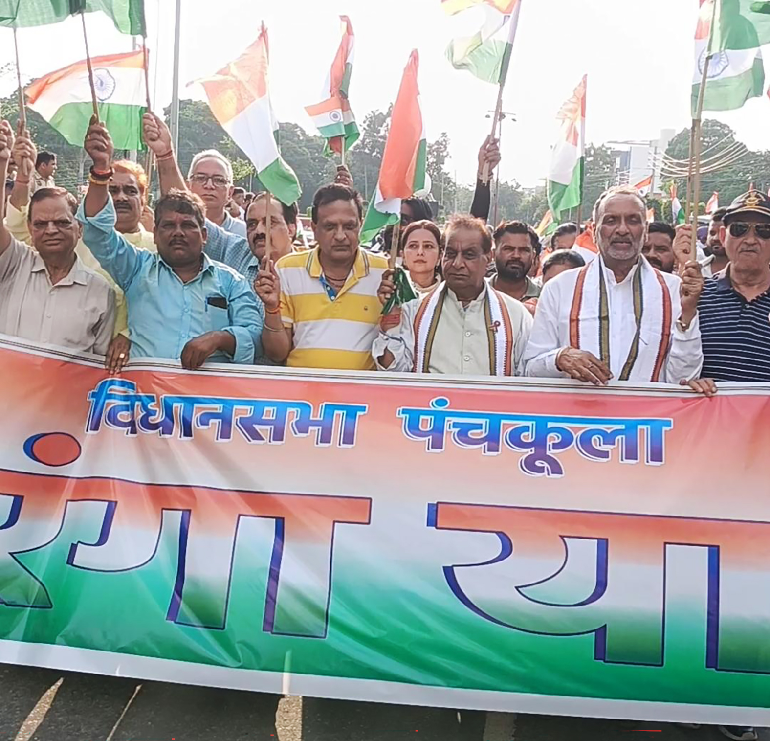 पंचकूला में गूंजा भारत माता का जयघोष, भव्य तिरंगा यात्रा में उमड़ा जनसैलाब