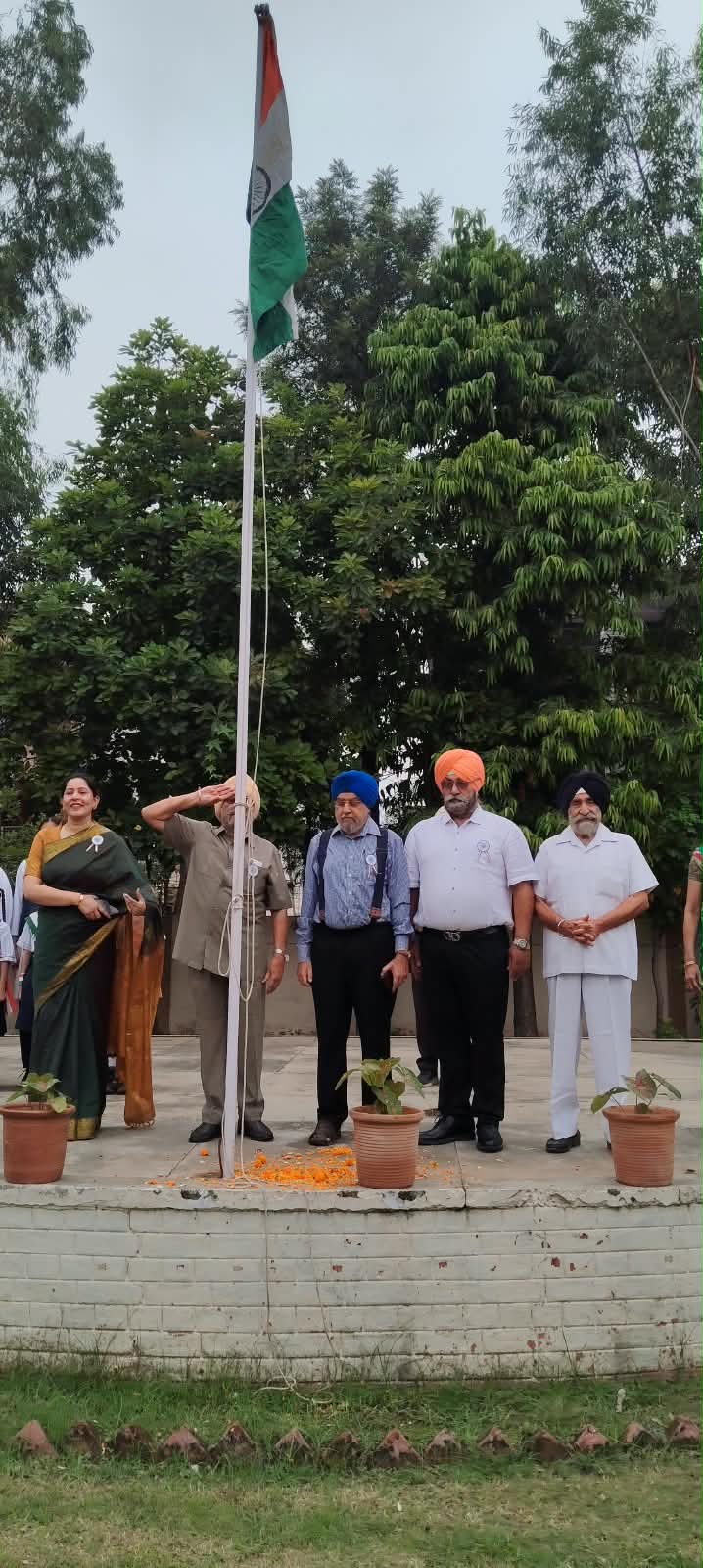 हरकृष्ण स्कूल, सेक्टर 40-सी में भारत का 80वाँ स्वतंत्रता दिवस उत्साह एवं देशभक्ति की भावना के साथ मनाया गया
