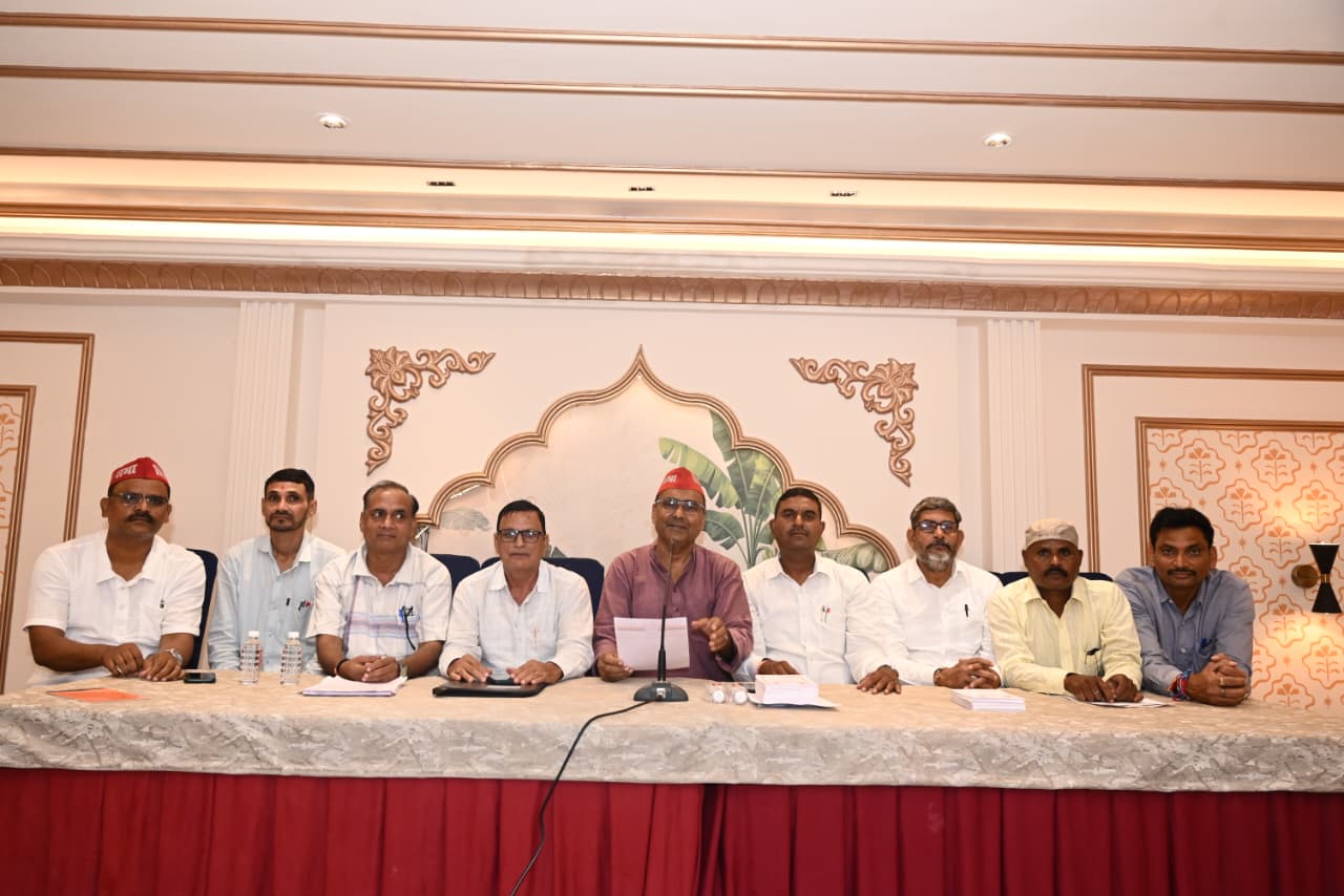 शिक्षकों के सम्मान का महापर्व, पांच शिक्षकों को मिलेगा मुलायम सिंह शिक्षक सम्मान