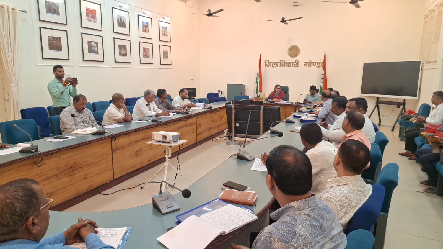 उद्यान विभाग द्वारा संचालित योजनाओं के अनुमोदन हेतु जिला स्तरीय समिति की बैठक संपन्न