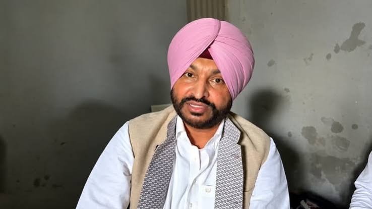 पठानकोट जाते रवनीत बिट्टू के काफिले पर हमले का आरोप