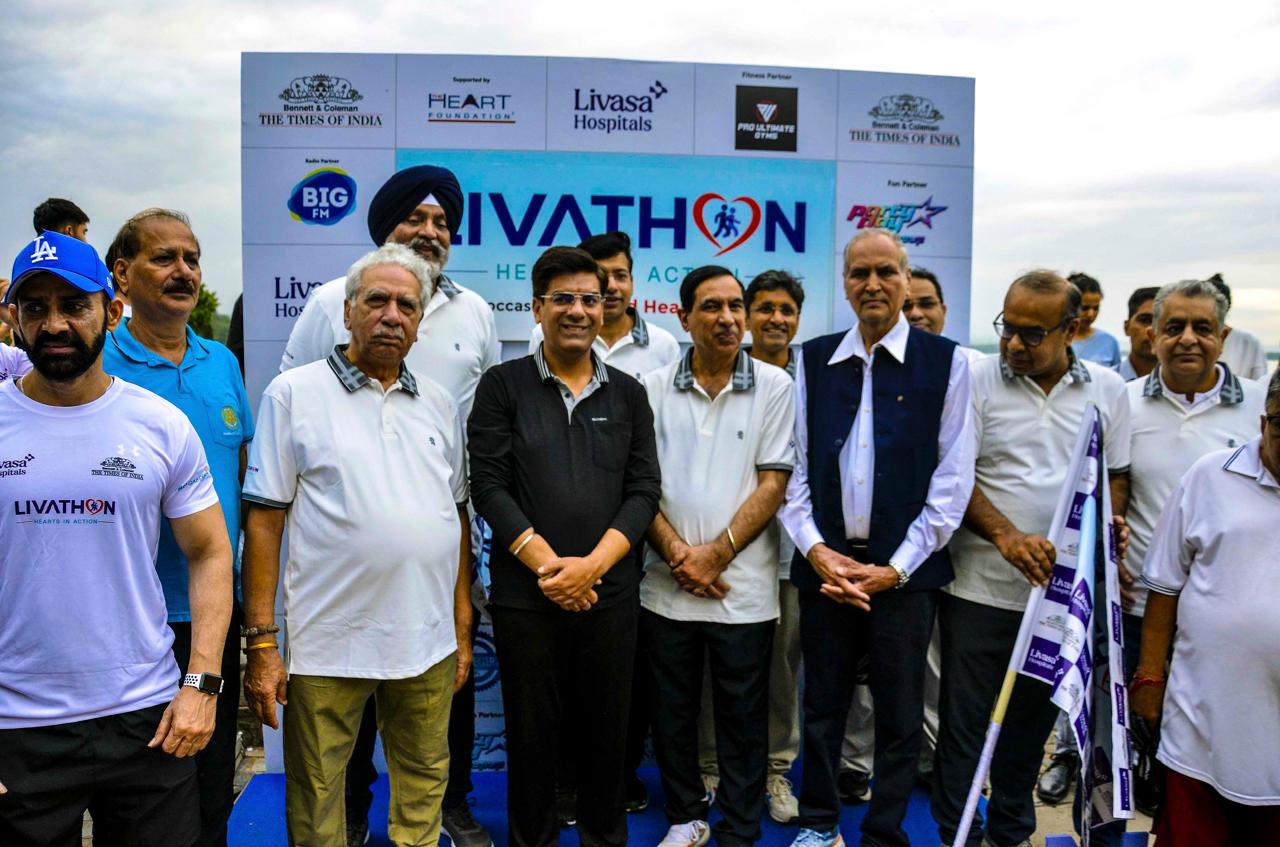 सुखना झील में साइक्लोथॉन और वॉकाथॉन में 1500 से अधिक लोगों ने लिया भाग
