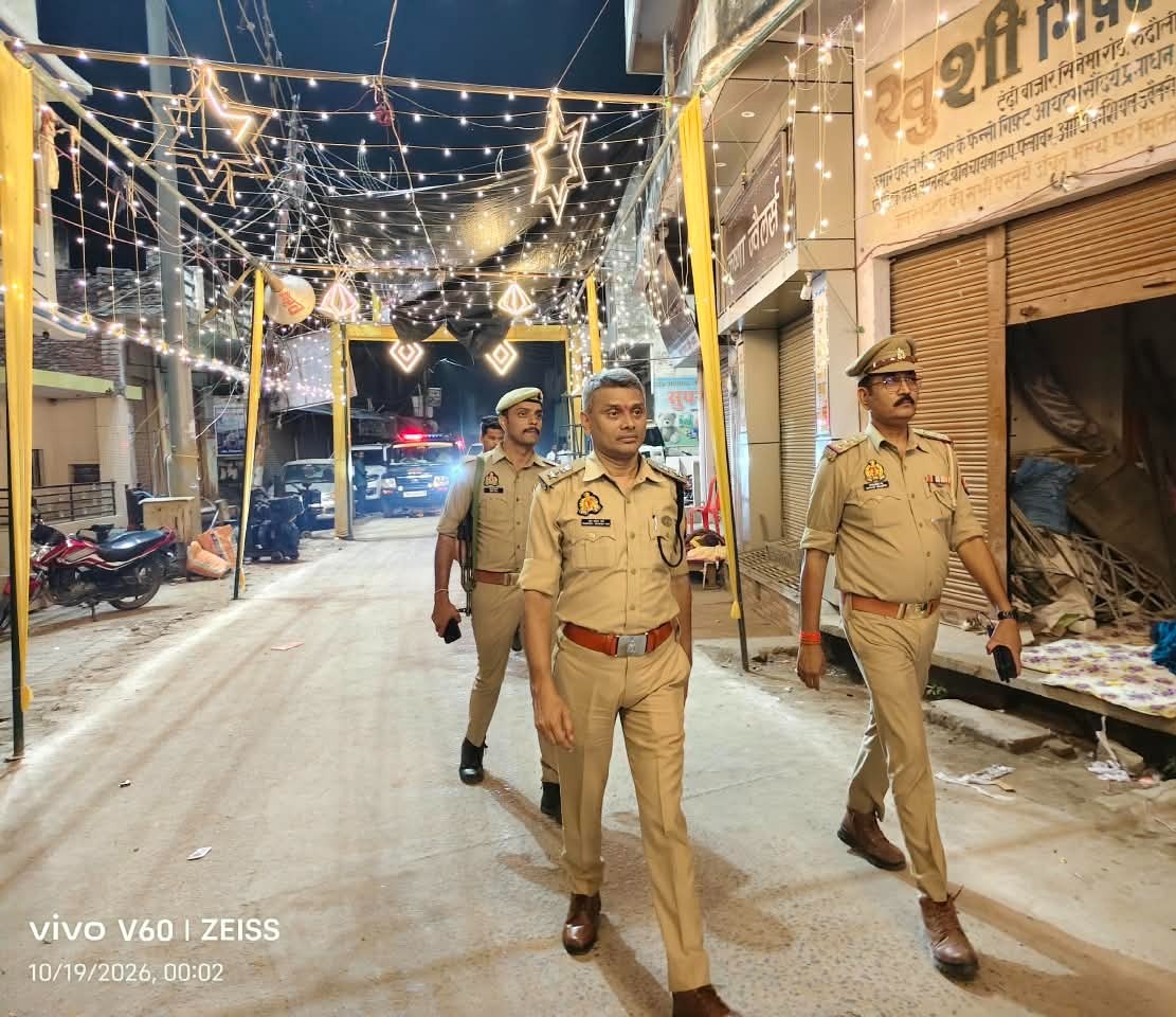 श्रद्धा के पर्व पर सुरक्षा का संकल्प, रुदौली में शांति और सौहार्द बनाए रखने के लिए पुलिस अलर्ट